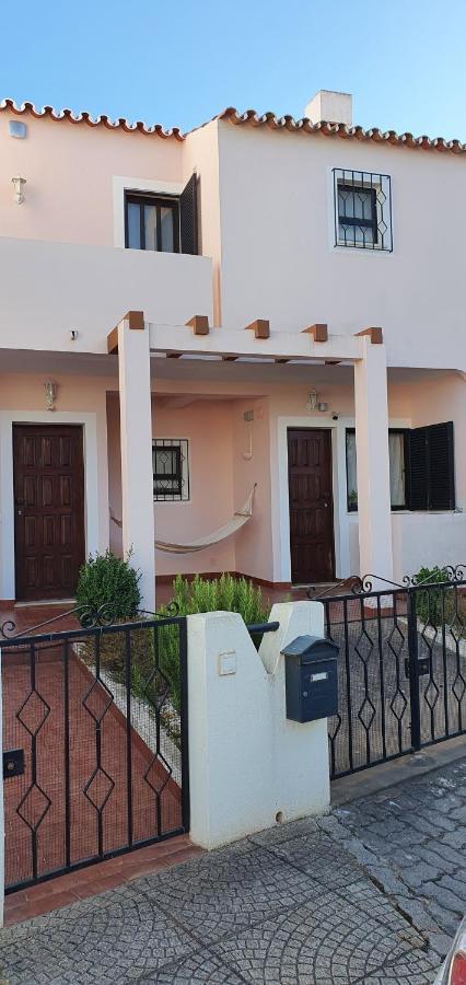 Villa charmosa T2 junto à praia e à Marina de Vilamoura e piscina Quarteira Exterior foto